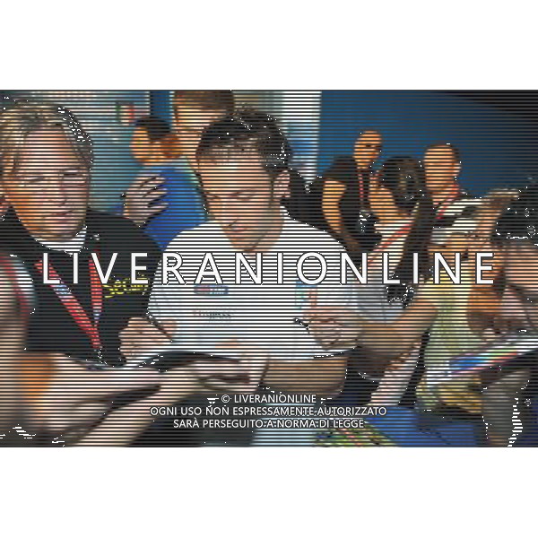 Conferenza Stampa Del Piero-Panucci-Amelia Baden - 07.06.2008 Nella Foto:DEL PIERO ALESSANDRO FIRMA AUTOGRAFI /Ph.Vitez-Ag. Aldo Liverani