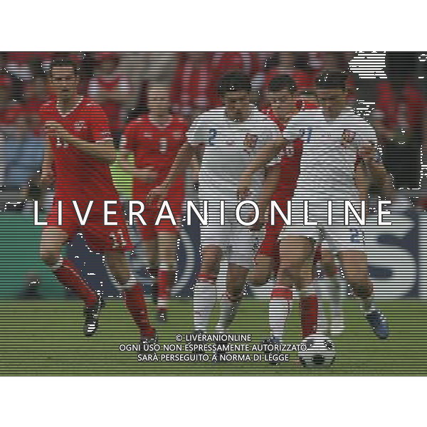 Basilea 07-06-2008 Campionati europei calcio EURO 2008 svizzera-rep. ceca 0:1 nella foto tomas ujfalusi, zdenek grygera, tranquillo barnetta e marco streller ph marco luzzani/ag aldo liverani s.a.s.