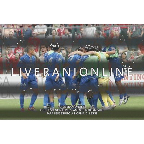 cremona 8/6/2008 ritorno finale Playoff per la promozione in serie B Cremonese-Cittadella nella foto esultanza meggiorini foto Paola Garbuio/Ag Aldo Liverani