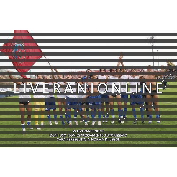 cremona 8/6/2008 ritorno finale Playoff per la promozione in serie B Cremonese-Cittadella nella foto la gioia dei calciatori dell\' albinoleffe foto Paola Garbuio/Ag Aldo Liverani