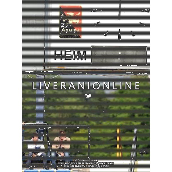 Allenamento Nazionale Italiana a Baden - 07.06.2008 Nella Foto: ZOLA GIANFRANCO E CASIRAGHI PIERLUIGI OSSERVANO L\'ALLENAMENTO Ph.Vitez/Ag. Aldo Liverani