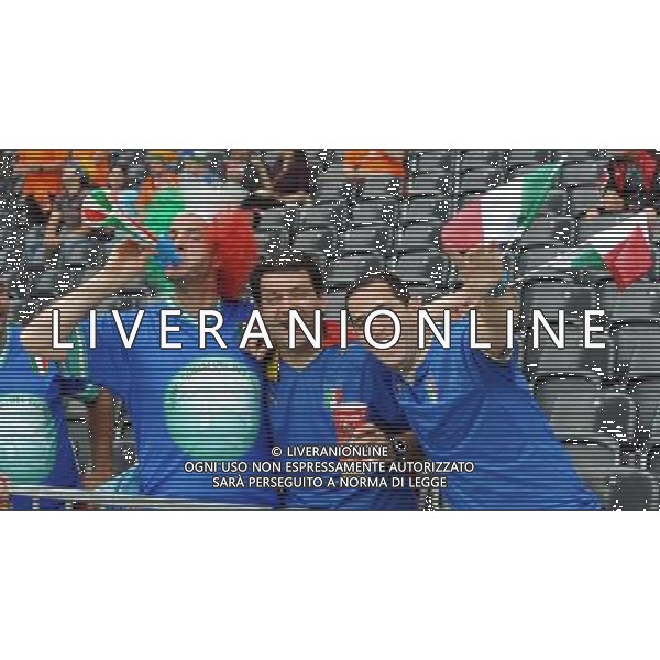 UEFA EURO 2008 Gruppo C M06 Berna - 09.06.2008 Olanda-Italia Nella Foto:TIFOSI ITALIA /Ph.Vitez-Ag. Aldo Liverani