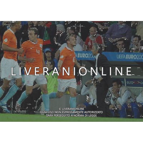 UEFA EURO 2008 Gruppo C M06 Berna - 09.06.2008 Olanda-Italia Nella Foto:SNEIJDER ESULTA DAVANTI A DONADONI /Ph.Vitez-Ag. Aldo Liverani