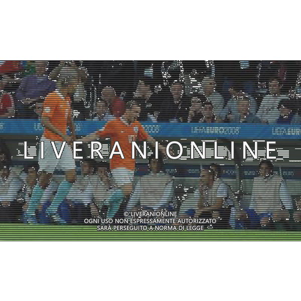 UEFA EURO 2008 Gruppo C M06 Berna - 09.06.2008 Olanda-Italia Nella Foto:SNEIJDER ESULTA DAVANTI ALLA PANCHINA ITALIANA /Ph.Vitez-Ag. Aldo Liverani