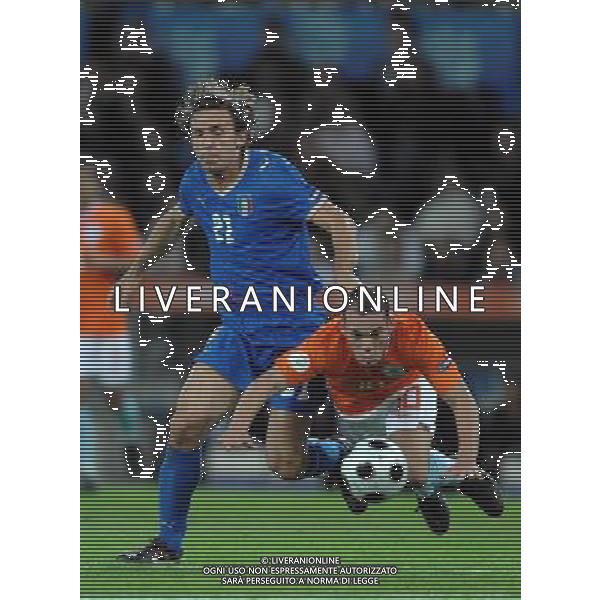 UEFA EURO 2008 Gruppo C M06 Berna - 09.06.2008 Olanda-Italia Nella Foto:PIRLO-SNEIJDER /Ph.Vitez-Ag. Aldo Liverani