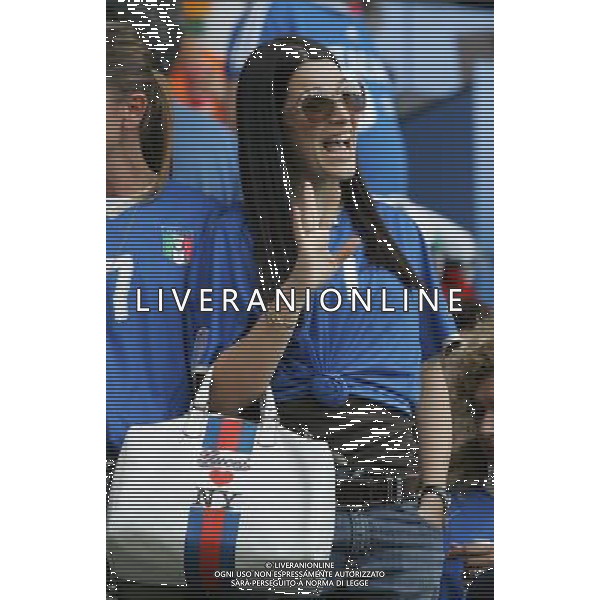 Prepartita Olanda - Italia 09/06/2008 Europei nella foto sonia amoruso moglie di alessandro DEL PIERO in tribuna ph Luzzani/Ag. Aldo Liverani sas