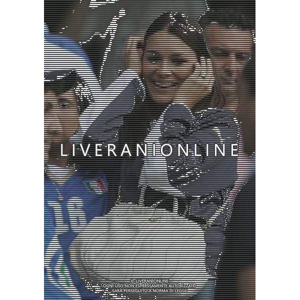 Prepartita Olanda - Italia 09/06/2008 Europei nella foto alena seredova in tribuna ph Luzzani/Ag. Aldo Liverani sas