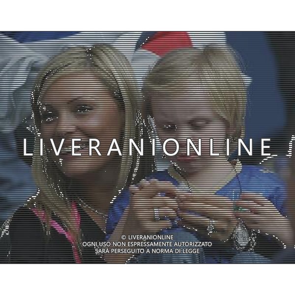 Prepartita Olanda - Italia 09/06/2008 Europei nella foto moglie e figlia di daniele de rossi in tribuna ph Luzzani/Ag. Aldo Liverani sas