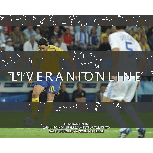 Grecia - Svezia 10/06/2008 Europei Austria nella foto il gol di zlatan ibrahimovic ph luzzani/Ag. Aldo Liverani Sas
