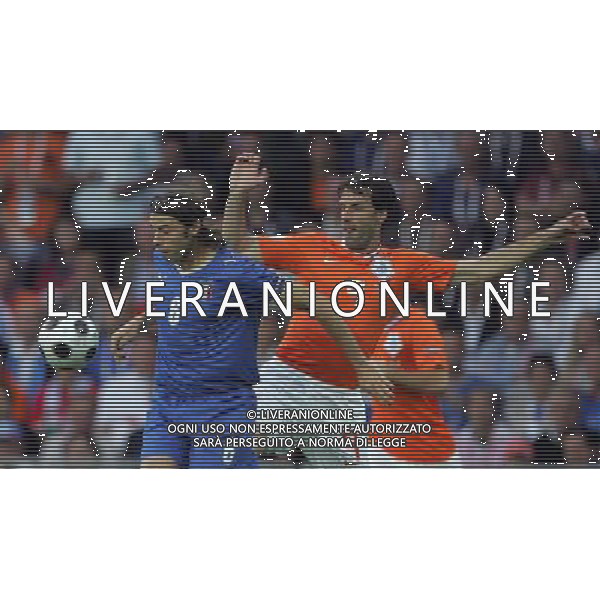 UEFA EURO 2008 Gruppo C M06 Berna - 09.06.2008 Olanda-Italia Nella Foto:BARZAGLI ANDREA-VAN NISTELROOY RUUD /Ph.Vitez-Ag. Aldo Liverani