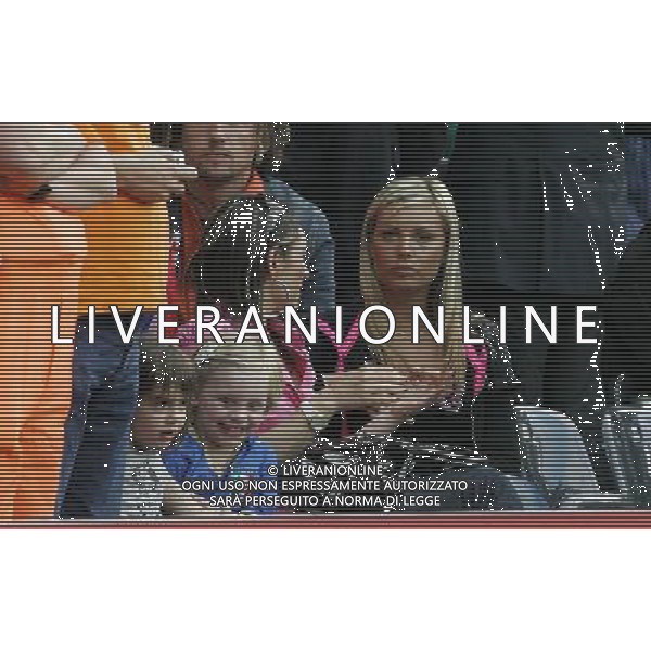 UEFA EURO 2008 Gruppo C M06 Berna - 09.06.2008 Olanda-Italia Nella Foto:MOGLIE GENNARO GATTUSO CON MOGLIE DANIELE DE ROSSI /Ph.Vitez-Ag. Aldo Liverani