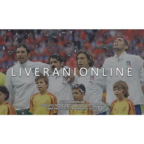 UEFA EURO 2008 Gruppo C M06 Berna - 09.06.2008 Olanda-Italia Nella Foto:MATERAZZI MARCO-PIRLO ANDREA-GATTUSO GENNARO-BUFFON GIANLUIGI CANTANO L\'INNO /Ph.Vitez-Ag. Aldo Liverani