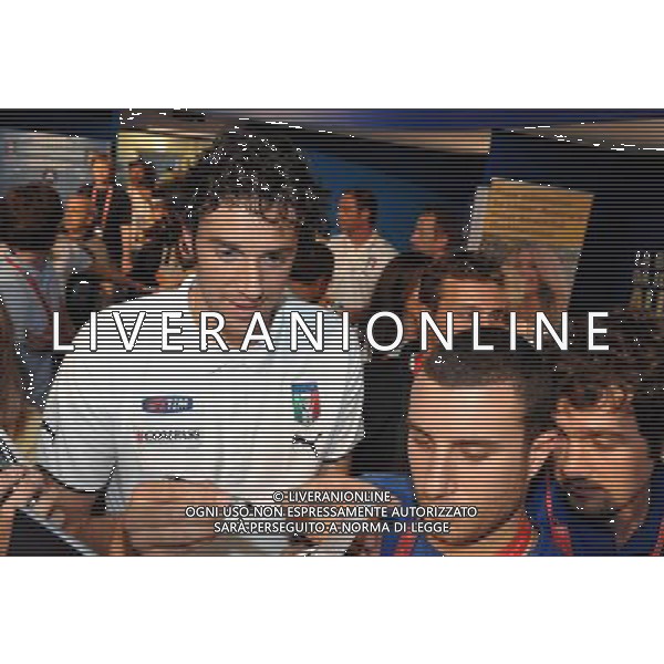 Conferenza Stampa Toni-Zambrotta-Grosso Baden - 11.06.2008 Nella Foto:TONI LUCA FIRMA AUTOGRAFI A CASA AZZURRI /Ph.Vitez-Ag. Aldo Liverani