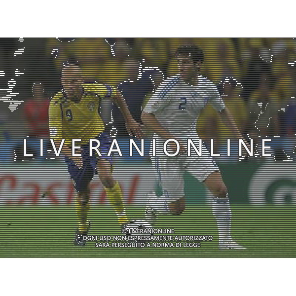 Salisburgo (AUT) 10-06-2008 Campionati Europei Calcio EURO2008 grecia-svezia 0:2 nella foto giourkas seitaridis e fredrik ljunberg ph marco luzzani/ag aldo liverani s.a.s.