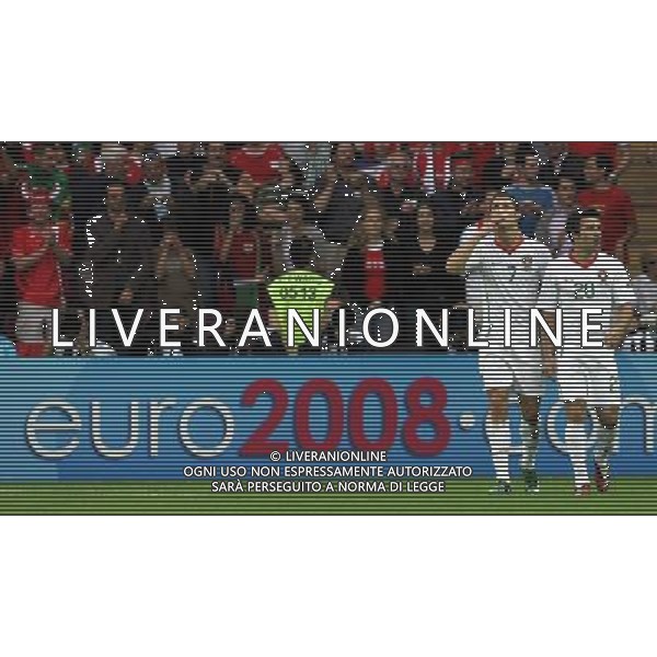 Repubblica Ceca - Portogallo 11/06/2008 Europei Svizzera nella foto esultanza cristiano ronaldo e deco ph luzzani/Ag. Aldo Liverani Sas