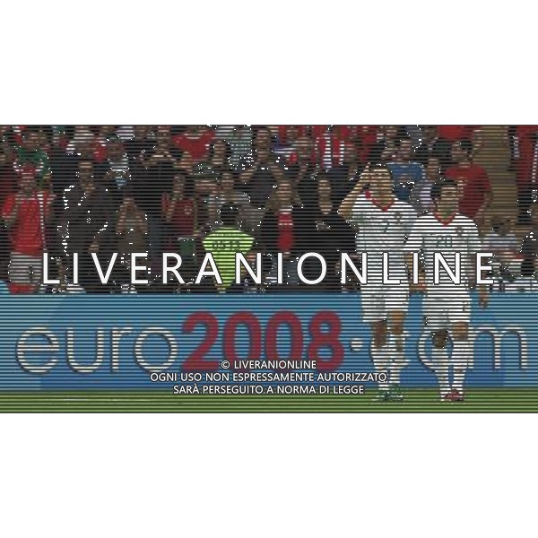 Repubblica Ceca - Portogallo 11/06/2008 Europei Svizzera nella foto esultanza cristiano ronaldo e deco ph luzzani/Ag. Aldo Liverani Sas