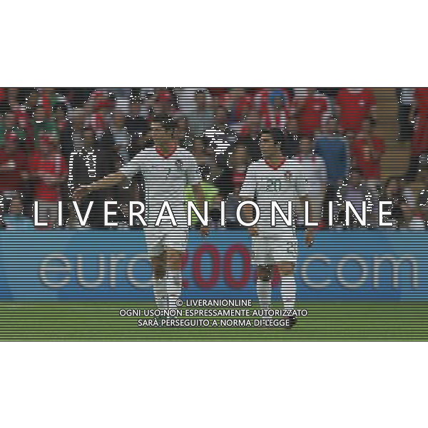 Ginevra 11-06-2008 Campionati europei calcio EURO2008 repubblica ceca-portogallo 1:3 nella foto cristiano ronaldo e deco ph marco luzzani/ag aldo liverani s.a.s.