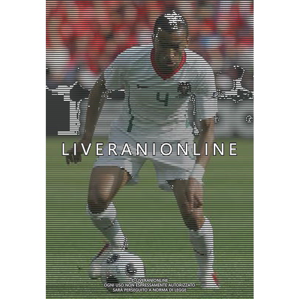 Ginevra 11-06-2008 Campionati europei calcio EURO2008 repubblica ceca-portogallo 1:3 nella foto bosingwa ph marco luzzani/ag aldo liverani s.a.s.