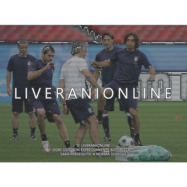 Zurigo (CH) 12-06-2008 Campionati europei EURO2008 Allenamento pre partita italia nella foto roberto donadoni, andrea pirlo e simone perrotta ph marco luzzani/ag aldo liverani s.a.s.