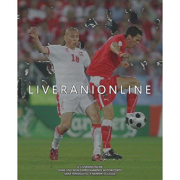 Austria - Polonia 12.06.2008 Europei nella foto Mariusz Lewandowsi ,POL , Roland Linz,AUT copyright by firo sportphoto/Ag. Aldo Liverani Sas - ITALY ONLY -