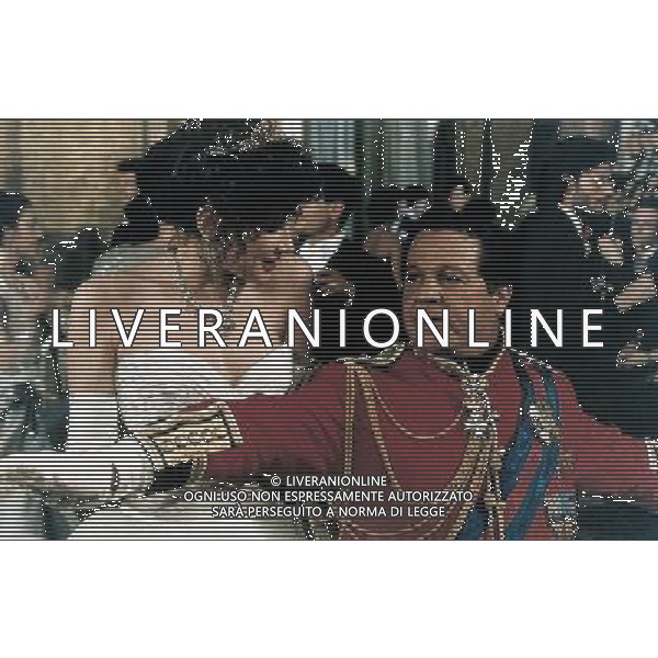 FILM\'ROBA DA RICCHI\' NELLA FOTO FRANCESCA DELLERA-RENATO POZZETTO AG ALDO LIVERANI