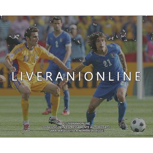Italia-Romania UEFA EURO 2008 Gruppo C M13 Zurigo - 13.06.2008 Nella Foto: adrian mutu e pirlo andrea Ph.Luzzani/Ag. Aldo Liverani