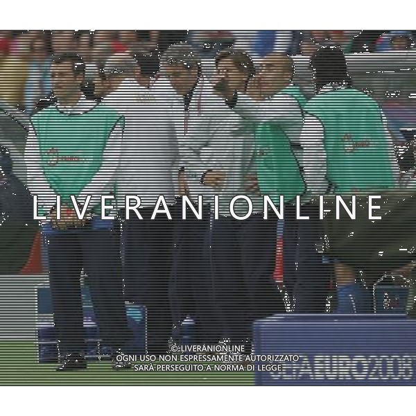 Italia-Romania UEFA EURO 2008 Gruppo C M13 Zurigo - 13.06.2008 Nella Foto: antonio cassano e fabio cannavaro in panchina Ph.Luzzani/Ag. Aldo Liverani