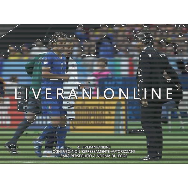 Italia-Romania UEFA EURO 2008 Gruppo C M13 Zurigo - 13.06.2008 Nella Foto: roberto donadoni e alessandro del piero sostituzione Ph.Luzzani/Ag. Aldo Liverani