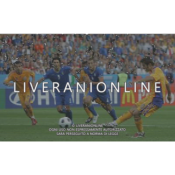 Italia-Romania UEFA EURO 2008 Gruppo C M13 Zurigo - 13.06.2008 Nella Foto: il rigore di adrian mutu parato da buffon Ph.Luzzani/Ag. Aldo Liverani