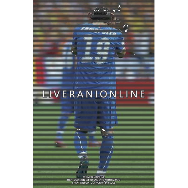 Italia-Romania UEFA EURO 2008 Gruppo C M13 Zurigo - 13.06.2008 Nella Foto: la delusione di gianluca zambrotta Ph.Luzzani/Ag. Aldo Liverani