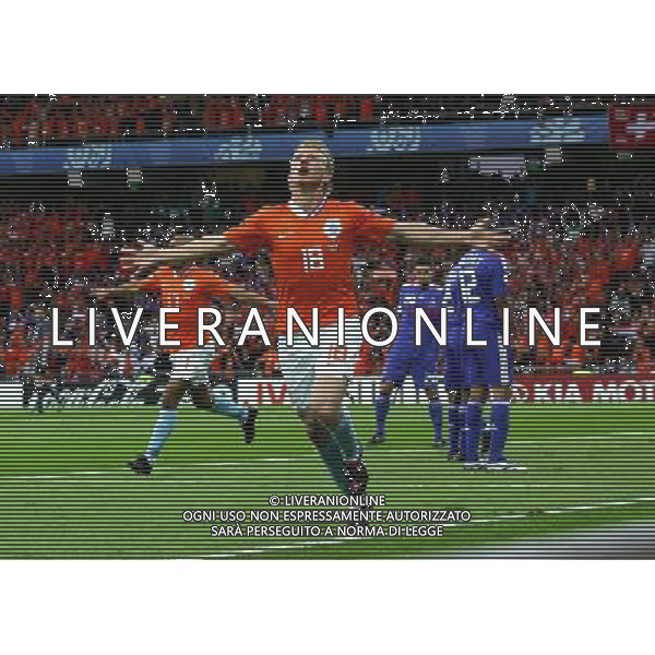 esultanza dopo il gol di Dirk KUYT - 13.06.2008 - Francia / Olanda - Europei 2008 - Berna Photo : Philippe Perusseau /Iconsport /Ag. Aldo Liverani - ITALY ONLY -