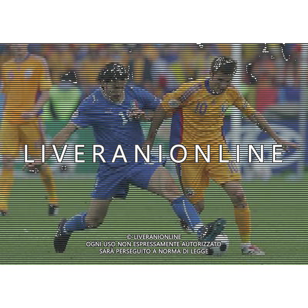 Zurigo (CH) 13-06-2008 Campionato Europeo Calcio EURO2008 italia-romania 1:1 nella foto gianluca zambrotta e adrian mutu ph marco luzzani/ag aldo liverani s.a.s.