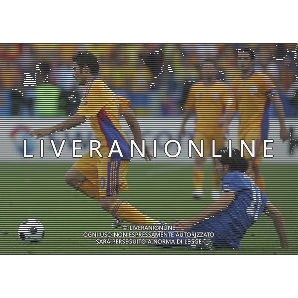 Zurigo (CH) 13-06-2008 Campionato Europeo Calcio EURO2008 italia-romania 1:1 nella foto gianluca zambrotta e adrian mutu ph marco luzzani/ag aldo liverani s.a.s.