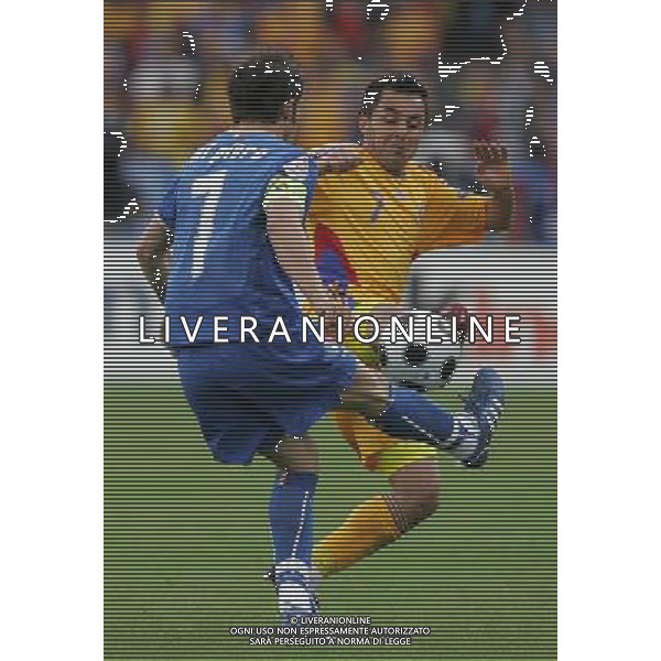 Zurigo (CH) 13-06-2008 Campionato Europeo Calcio EURO2008 italia-romania 1:1 nella foto alessandro del piero e florentin petre ph marco luzzani/ag aldo liverani s.a.s.