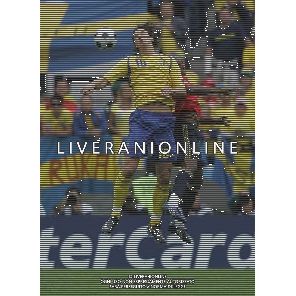 Svezia - Spagna 14/06/2008 Europei Innsbruck nella foto zlatan ibrahimovic e senna ph luzzani/Ag. Aldo Liverani Sas