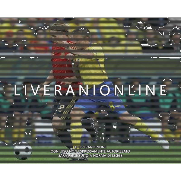 Svezia - Spagna 14/06/2008 Europei Innsbruck nella foto svensson e fernando torres ph luzzani/Ag. Aldo Liverani Sas