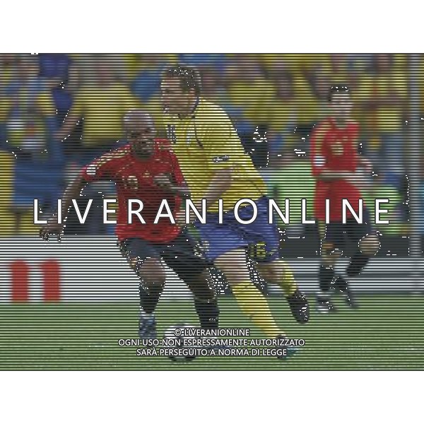 Innsbruck (AUT) 14-06-2008 Campionato europeoo calcio EURO2008 svezia-spagna 1:2 nella foto kim kallstrom e marcos senna ph marco luzzani/ag aldo liverani s.p.a.