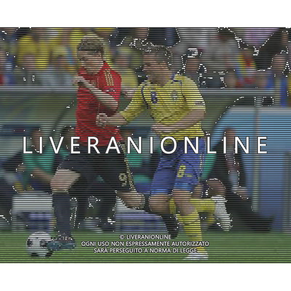 Innsbruck (AUT) 14-06-2008 Campionato europeoo calcio EURO2008 svezia-spagna 1:2 nella foto fernando torres anders svensson ph marco luzzani/ag aldo liverani s.p.a.