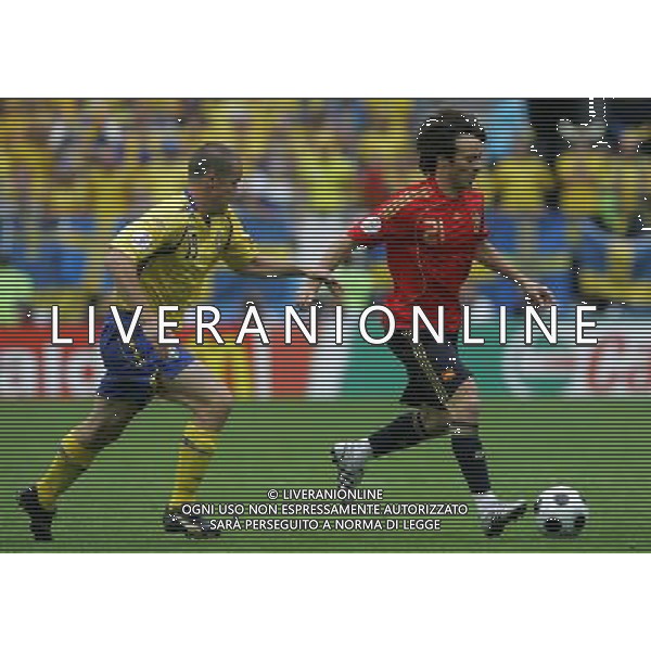 Innsbruck (AUT) 14-06-2008 Campionato europeoo calcio EURO2008 svezia-spagna 1:2 nella foto david silva e daniel andersson ph marco luzzani/ag aldo liverani s.p.a.