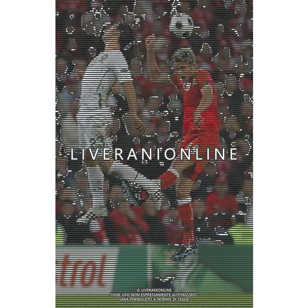 Svizzera - Portogallo 15/06/2008 Europei 2008 nella foto behrami e helder postiga ph luzzani/Ag. Aldo Liverani sas