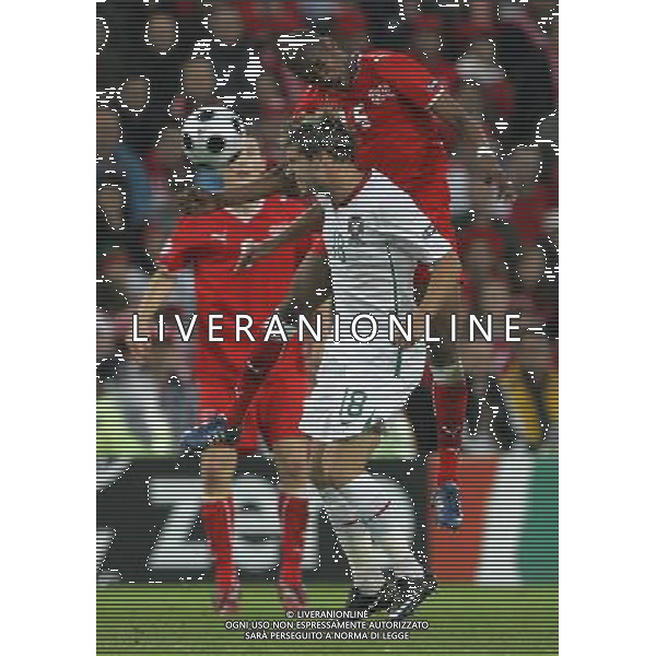 Svizzera - Portogallo 15/06/2008 Europei 2008 nella foto fernandes e miguel veloso ph luzzani/Ag. Aldo Liverani sas