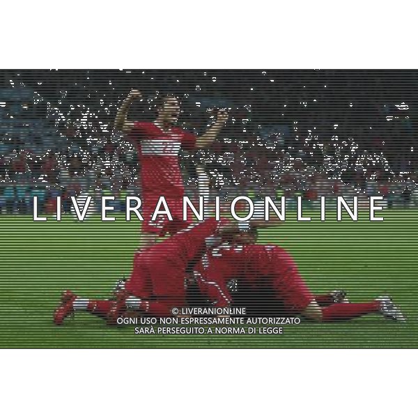 Turchia - Repubblica Ceca 3:2 15.06.2008 Europei 2008 Ginevra nella foto esultanza dopo il gol del di Nihat Kahveci del 3-2 con Hamit Altintop copyright by firo sportphoto/Ag. Aldo Liverani sas - ITALY ONLY -