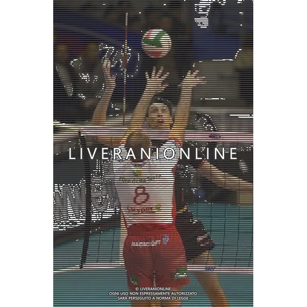 RAVENNA 23/10/03 FINALE SUPERCOPPA ITALIANA SISLEY TREVISO-LUBE MACERATA nella foto dineikin stanislav* foto gigi arcaini/ag.aldo liverani