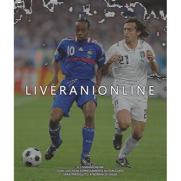 UEFA EURO 2008 Gruppo C M22 Zurigo - 17.06.2008 Francia-Italia Nella Foto: GOVOU e andrea PIRLO /Ph.Vitez-Ag. Aldo Liverani
