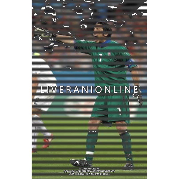 UEFA EURO 2008 Gruppo C M22 Zurigo - 17.06.2008 Francia-Italia Nella Foto: gianluigi BUFFON /Ph.Vitez-Ag. Aldo Liverani