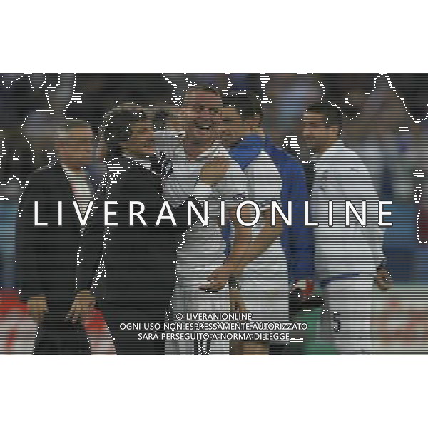 Francia - Italia 17/06/2008 Europei Zurigo nella foto abbracci esultanza dei giocatori italiani a fine gara - daniele de rossi ph luzzani/Ag. Aldo Liverani Sas