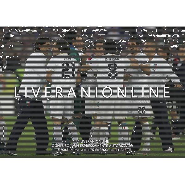 Francia - Italia 17/06/2008 Europei Zurigo nella foto abbracci esultanza dei giocatori italiani a fine gara ph luzzani/Ag. Aldo Liverani Sas