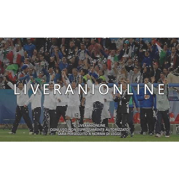 UEFA EURO 2008 Gruppo C M22 Zurigo - 17.06.2008 Francia-Italia Nella Foto: ESULTANZA DELLA PANCHINA ITALIANA AL FISCHIO FINALE /Ph.Vitez-Ag. Aldo Liverani