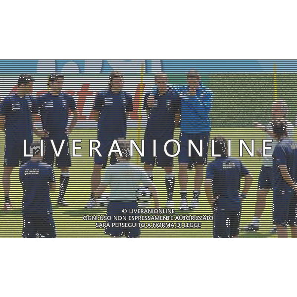 Allenamento Nazionale Italiana Baden - 19.06.2008 Nella Foto:DONADONI PARLA AL GRUPPO /Ph.Vitez-Ag. Aldo Liverani