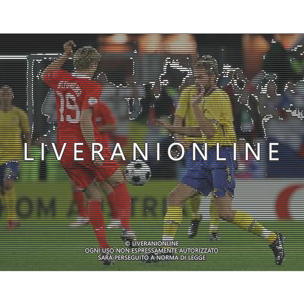 Innsbruck (AUT) 18-06-2008 Campionato europeo calcio EURO2008 Russia-Svezia 2:0 nella foto olof mellberg e roman pavlyuchenko ph marco luzzani/ag aldo liverani s.a.s.